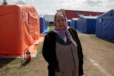 Doamna Paraschiva vine de la Cernăuți și este unul dintre refugiații care vorbesc românește