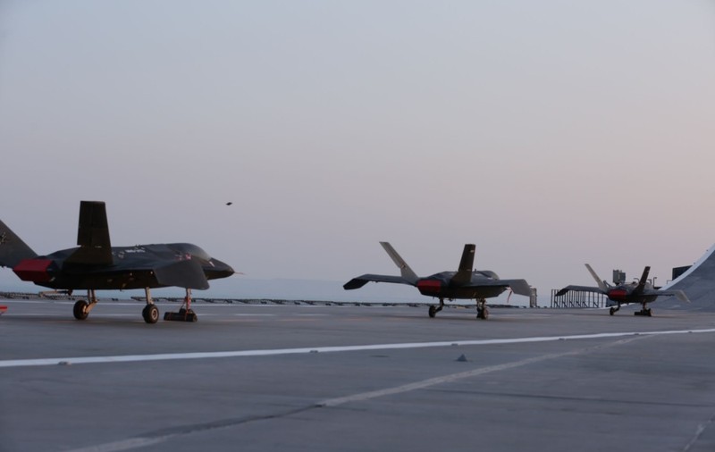 Iranul se laudă cu un „avion stealth” minuscul: Propaganda care a stârnit râsul Occidentului