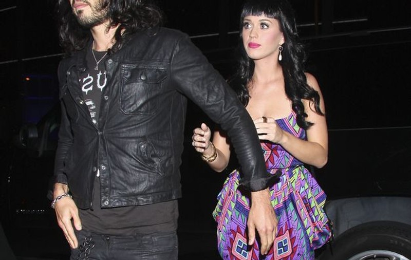 Katy Perry:” Mă simt ca soţia lui Elvis Presley”