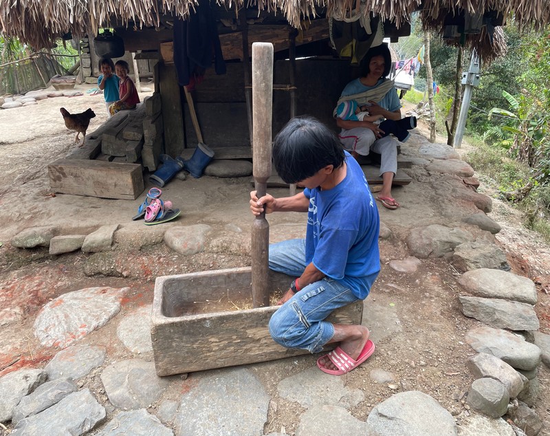 Motivul pentru care un elvețian a mers pe jos de la Berna în Filipine. Cât a durat drumul