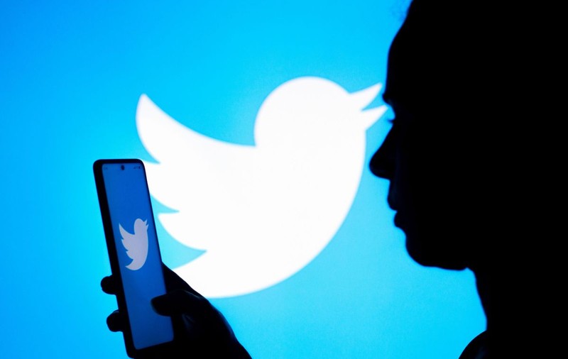 O femeie din Arabia Saudită a fost condamnată la 34 de ani de închisoare pentru postările de pe Twitter