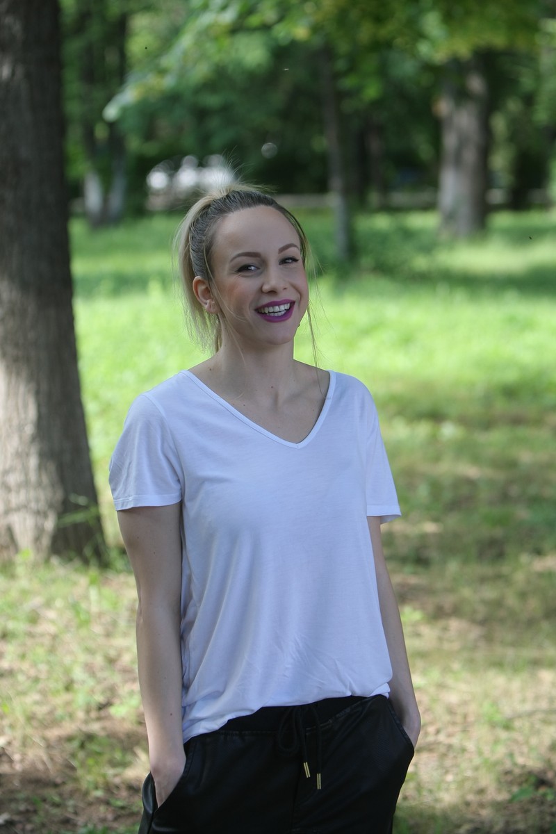 Zâmbetul Sandrei Izbașa ”spune” că sacrificiile făcute în copilărie din dorința de a deveni o gimnastă de top au meritat. (FOTO: Adrian Manolache)