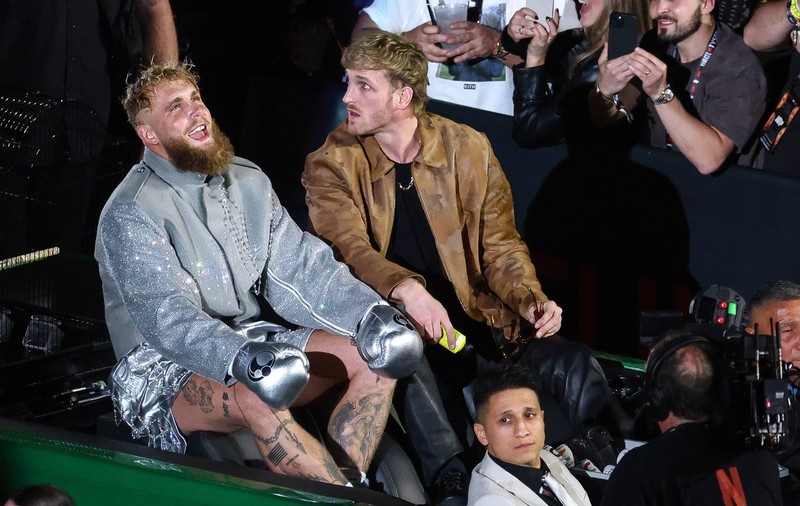 Cine sunt, de fapt, frații Paul: Cum au devenit celebri. Logan s-a bătut cu Mayweather, Jake l-a înfruntat pe Tyson: i-au provocat la luptă și pe frații Tate