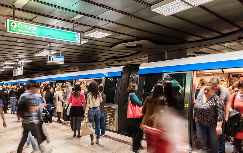 Încă un angajat al Metrorex, confirmat cu coronavirus. Compania spune că bărbatul nu avea contact cu călătorii și că nu a mai venit la muncă de pe 8 mai
