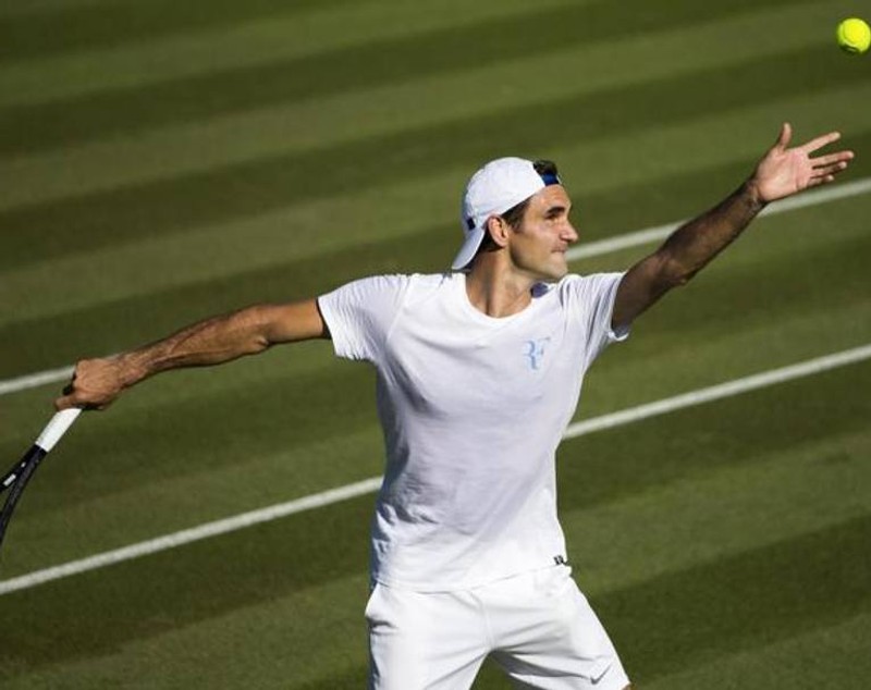 Roger Federer i-a adus la antrenament pe gemenii Leo și Lenny. Elvețianul a renunțat la Nike / GALERIE FOTO