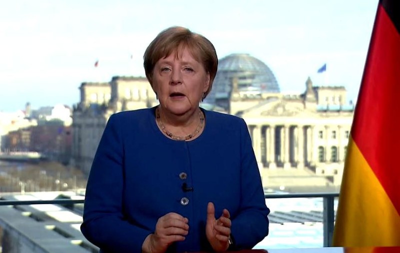 Germania se pregătește să relaxeze restricțiile, dar  va menține interdicţia pentru marile evenimente publice