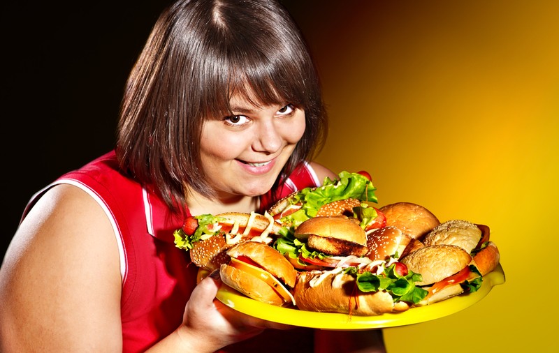 Ce să mănânci și să bei de dimineață, ca să arzi calorii toată ziua