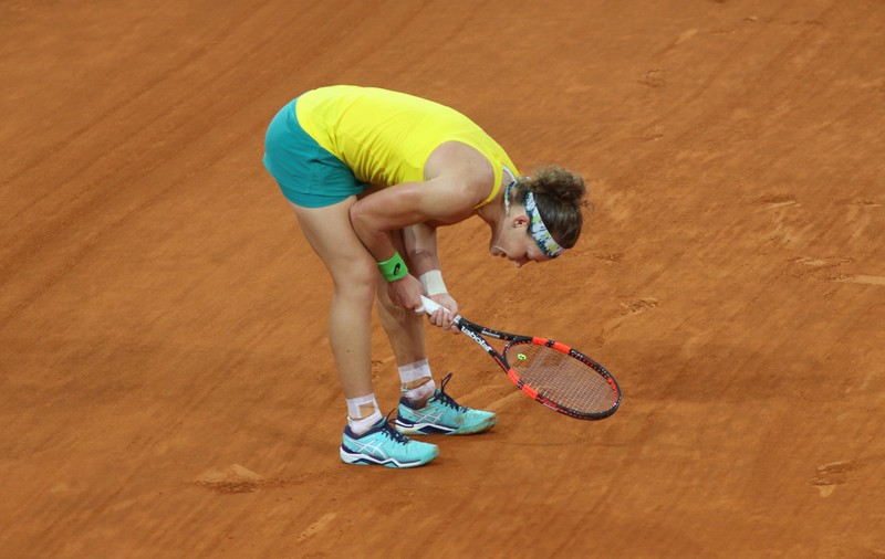 Samantha Stosur, despre întâlnirea de astăzi cu Simona Halep: ”Un meci lung și obositor”