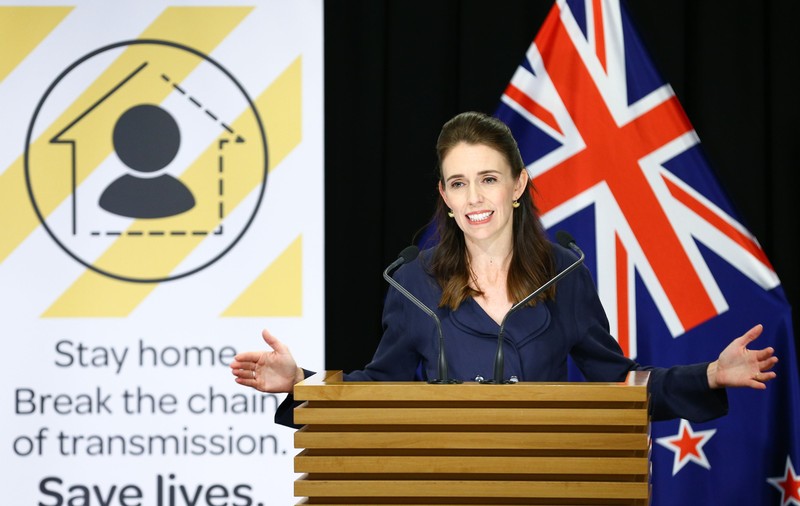 De ce este Noua Zeelandă altfel. Țara condusă de Jacinda Ardern a avut sub 2.300 de cazuri de COVID, deși unele scenarii estimau chiar și 60.000 de morți