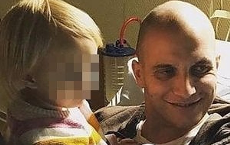 Gestul sfâșietor al unui tată bolnav în stare terminală, pentru fiica lui de un an și jumătate