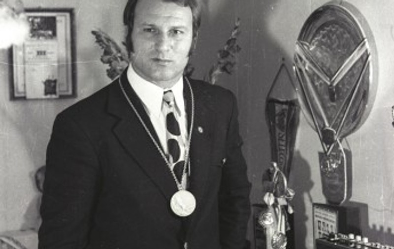 Fostul campion olimpic la lupte Nicolae Martinescu şi soţul cântăreţei Mioara Velicu a murit
