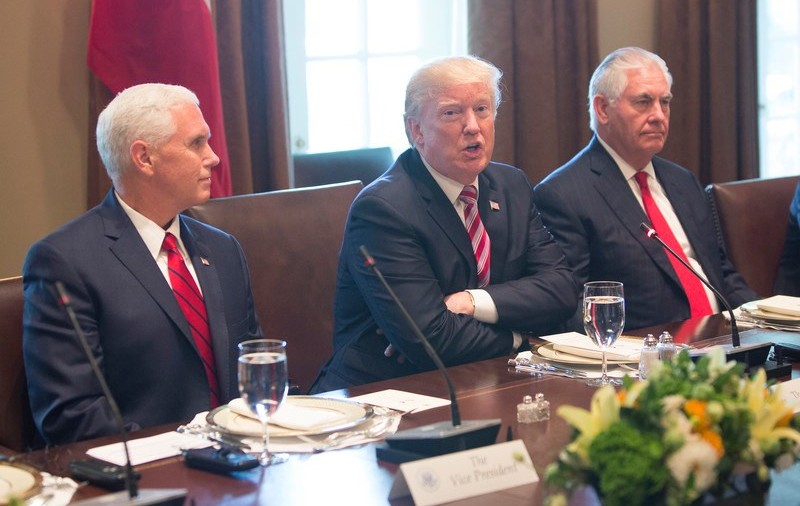 Încă un mod în care Donald Trump își arată grandomania? Detaliul observat de jurnaliștii americani la dineurile oficiale ale președintelui
