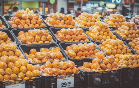Ce limite de adaos au alimentele sub marcă proprie și de producător, cu plafonare până la 31 decembrie 2026