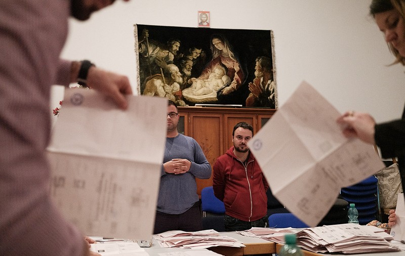Munca nevăzută din spatele recordului celor 675.000 de voturi din diaspora