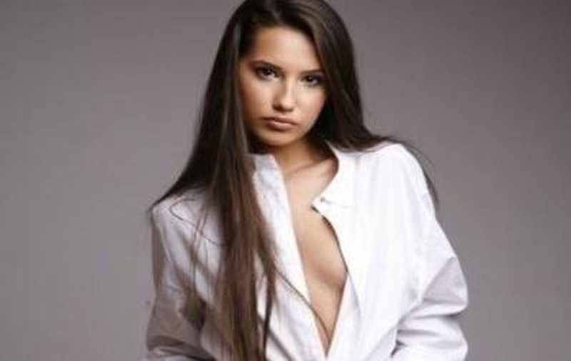 UNDE a DISPĂRUT VIRGINA care se dădea la RĂDUCU MAZĂRE? "AM TERMINAT cu TELEVIZIUNE, cu MODELLING-UL! NU MAI VREAU SĂ AUD!"
