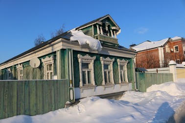 Casă istorică abandonată