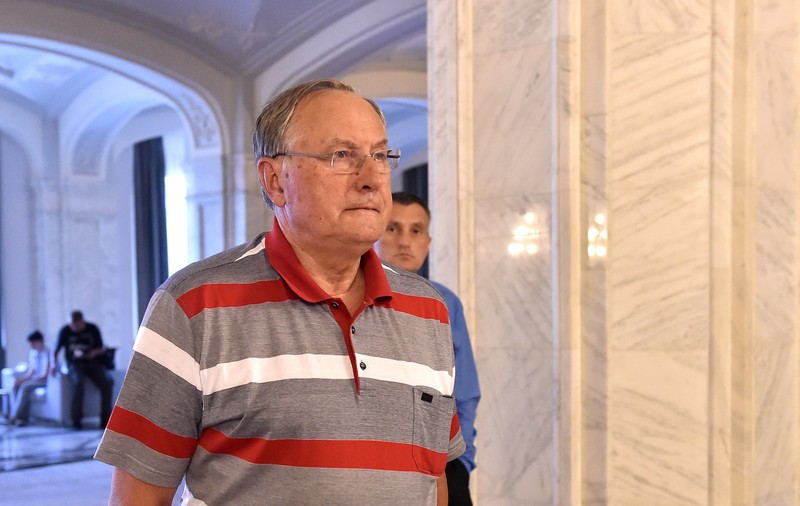 Cine este politicianul român care i-a promis lui Uber că amână orice lege care l-ar afecta