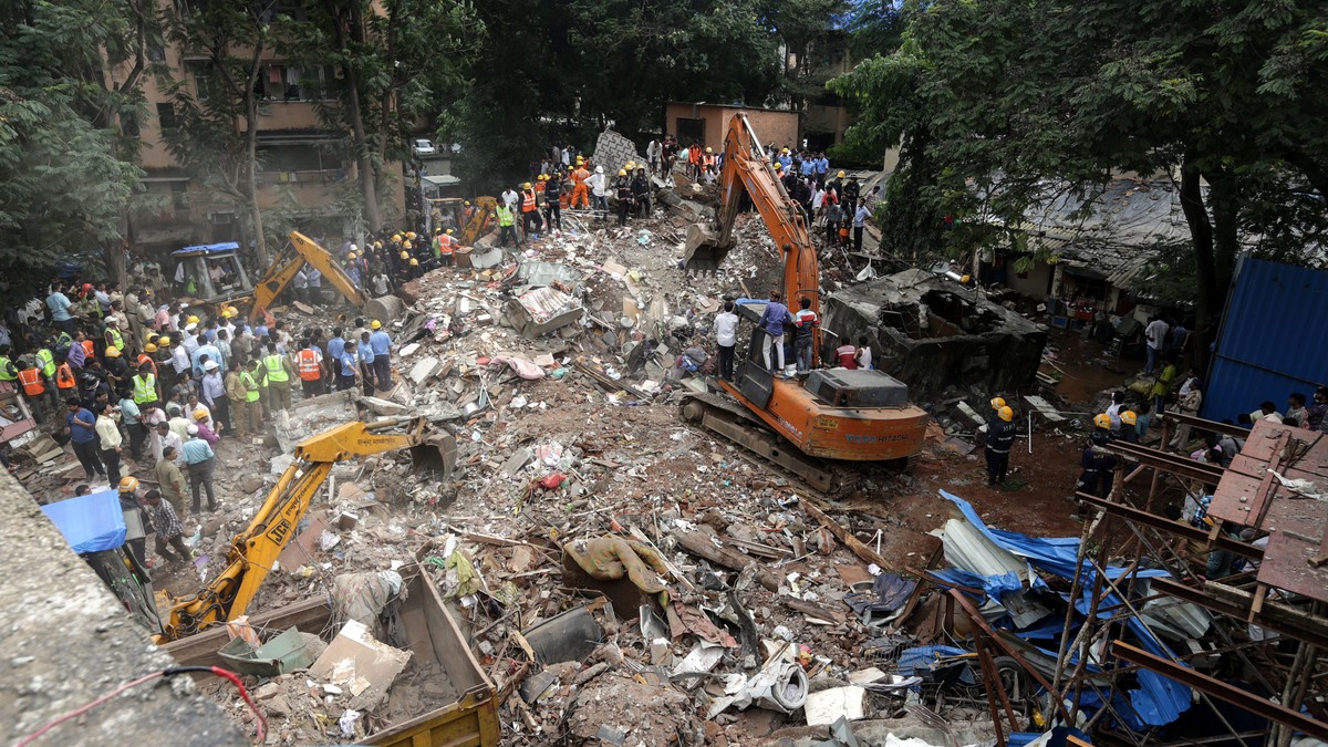 O clădire s-a prăbușit în Mumbai