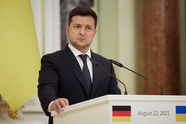 Președintele Volodimir Zelenski îi roagă pe oameni să aibă răbdare. Foto: Hepta