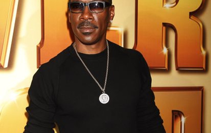 Eddie Murphy: "Nu am pus gura pe alcool de 18 ani"