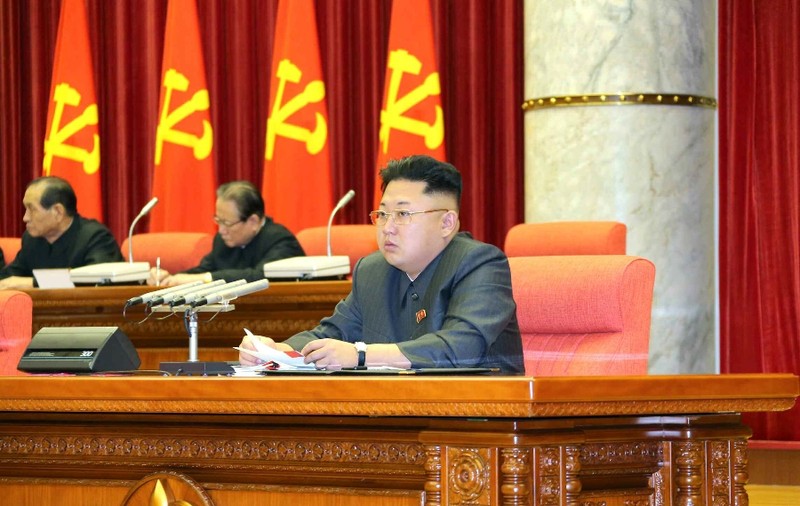 FĂRĂ MILĂ! Unchiul liderului nord-coreean Kim Jong-un A FOST EXECUTAT