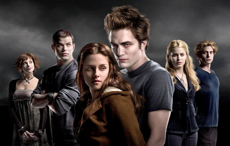 “Vampires Suck” - o parodie după celebra serie Twilight “