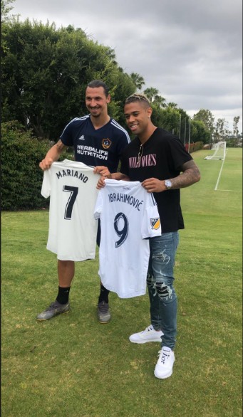 Mariano Diaz, Real Madrid, a făcut schimb de tricouri cu Zlatan Ibrahimovic, Los Angeles Galaxy