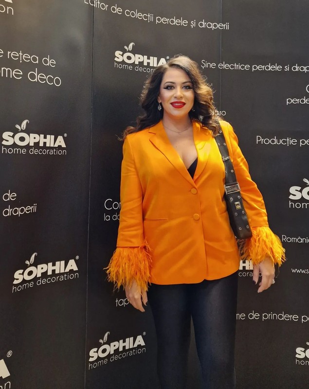 Cum arată Oana Roman în colanți, după ce a slăbit colosal. „Se vede că ești mult mai fericită singură”