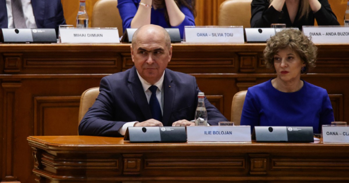 Oana Gheorghiu alături de llie Bolojan la Moțiunea de cenzură din 5 mai 2026