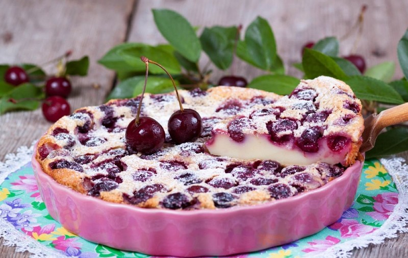 Ce este clafoutis şi cum se prepară - reţete