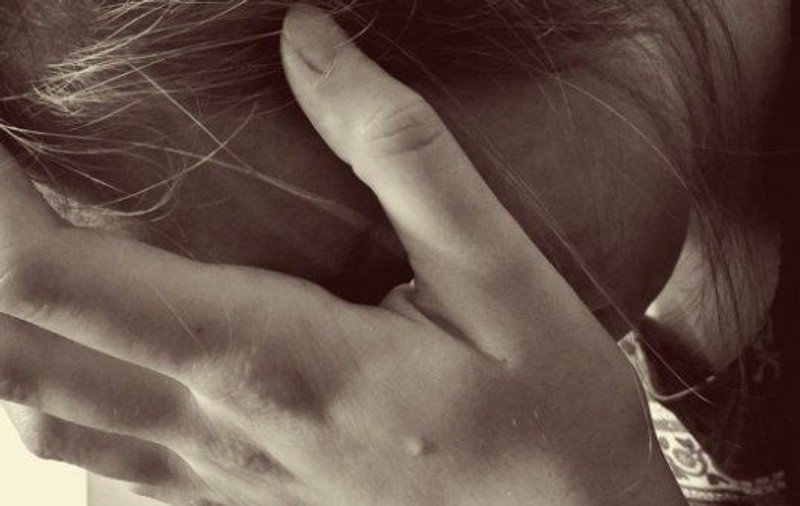 O femeie a fost abuzată într-un centru de îngrijire și a fost infectată cu virusul HIV. Violatorul nu mai poate fi descoperit