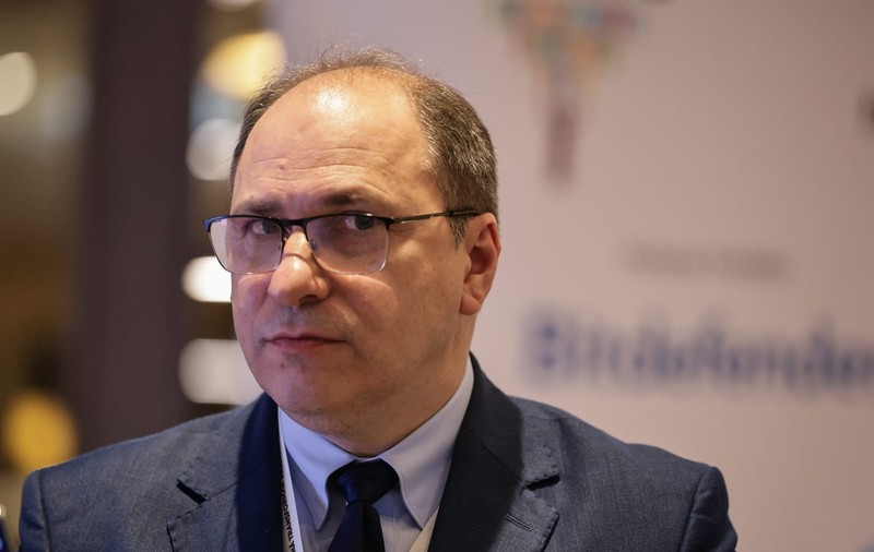 Mihai Dimian atacă dur măsurile de austeritate ale lui Ilie Bolojan și spune că acestea au blocat școlile
