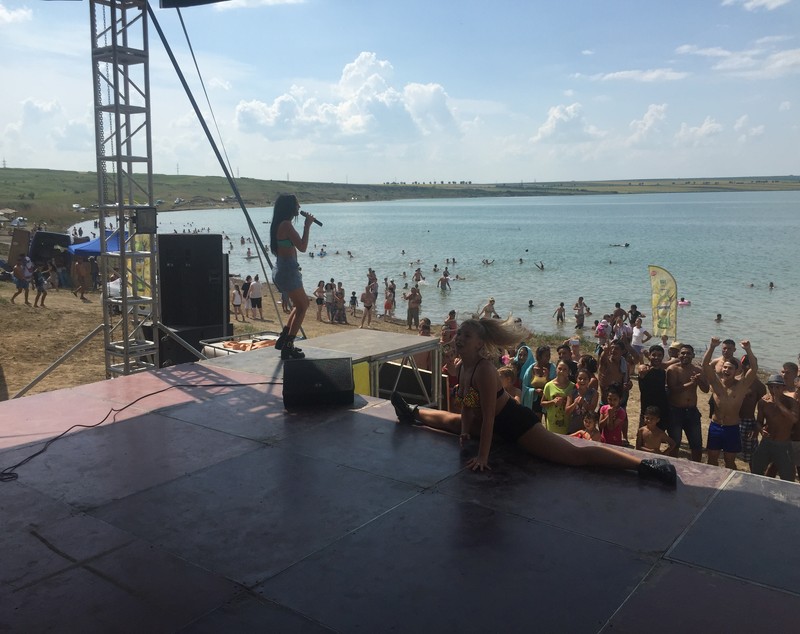 Ce Mamaia? Botoșănenii au propriul «litoral» la malul Prutului!