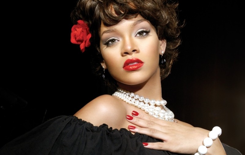 Rihanna dă 1500 de dolari pe zi pentru fitness