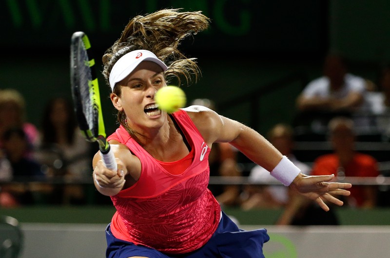 După ce a învins-o pe Simona Halep în sferturi, Johanna Konta a mai făcut o victimă celebră: Venus Williams, în semifinale. (FOTO: EPA)
