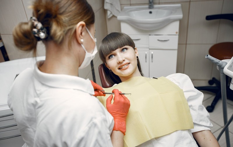 Dr. Alexandra Mircea recomandă - Ce soluții există astăzi pentru refacerea completă a danturii