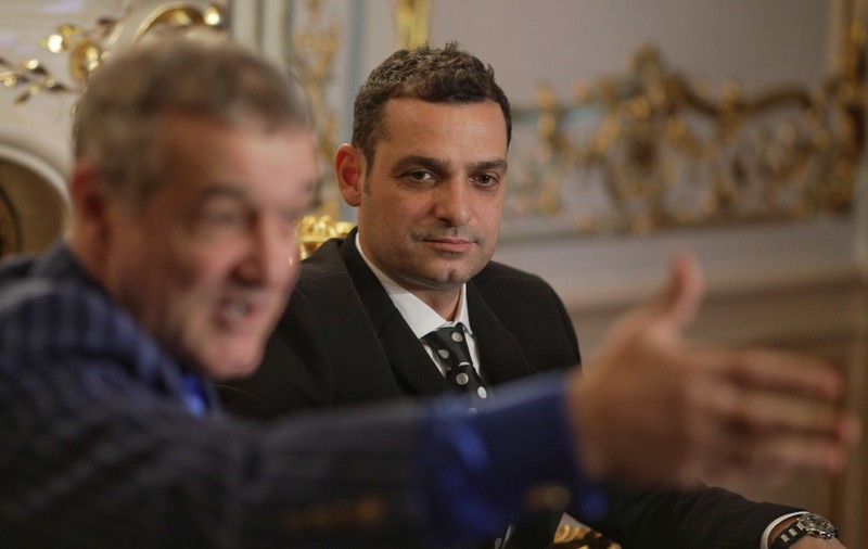 Mihai Teja nu este încă antrenor cu acte în regulă la FCSB! Este legat de o clauză secretă de Gaz Metan și depinde de Fortes