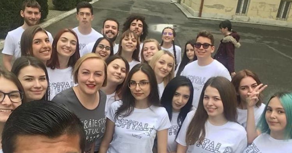 Gestul impresionant al unor elevi de la Liceul Șincai din Cluj: și-au donat economiile pentru primul spital de oncologie pediatrică din România