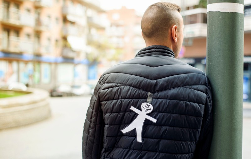 1 aprilie, ziua păcălelilor! Psihologul Libertatea, despre farse și știri false... propagate pe Facebook. Cum să te ferești de manipulare
