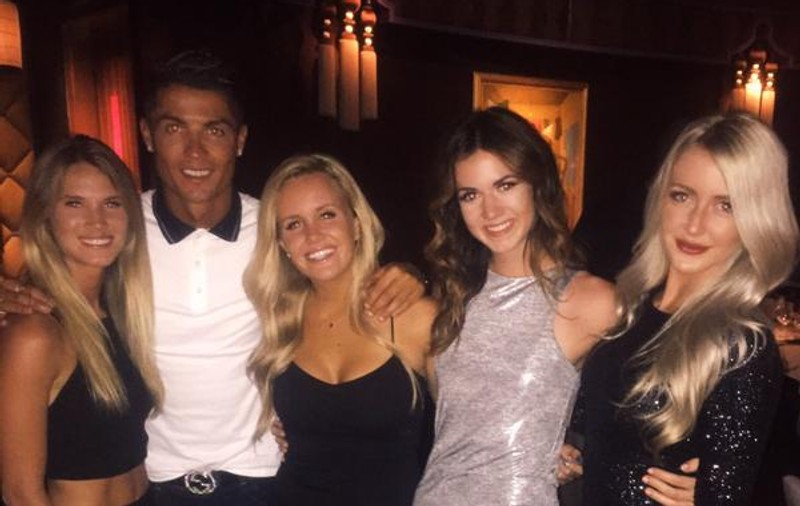 Ronaldo a găsit un telefon și l-a returnat ”stăpânei” pe care a dus-o și la restaurant