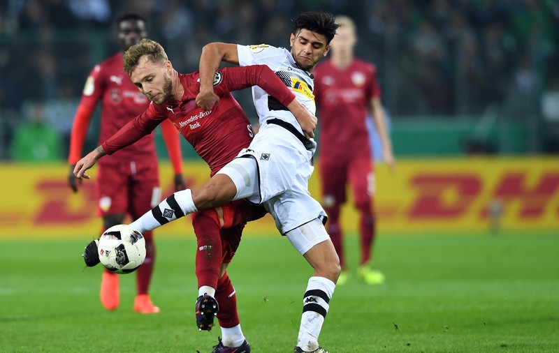 Alex Maxim a fost integralist pentru Stuttgart și a oferit o pasă de gol în victoria cu Karlsruhe