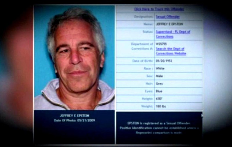 S-a aflat cum și-a luat viața miliardarul Jeffrey Epstein în închisoare. Medici legiști: "Sinucidere prin spânzurare"