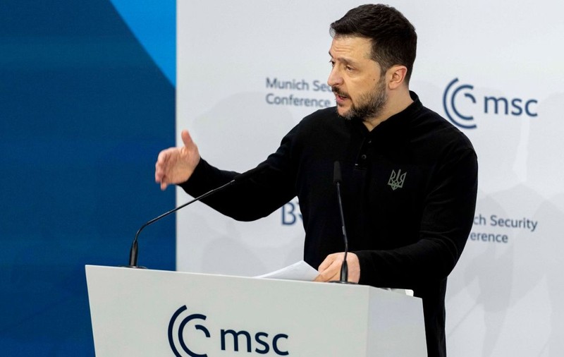 Mihailo Podolyak, consilierul lui Zelenski: „Rusia lui Putin prosperă cu război, renunțarea la teritorii este o invitație la extindere”