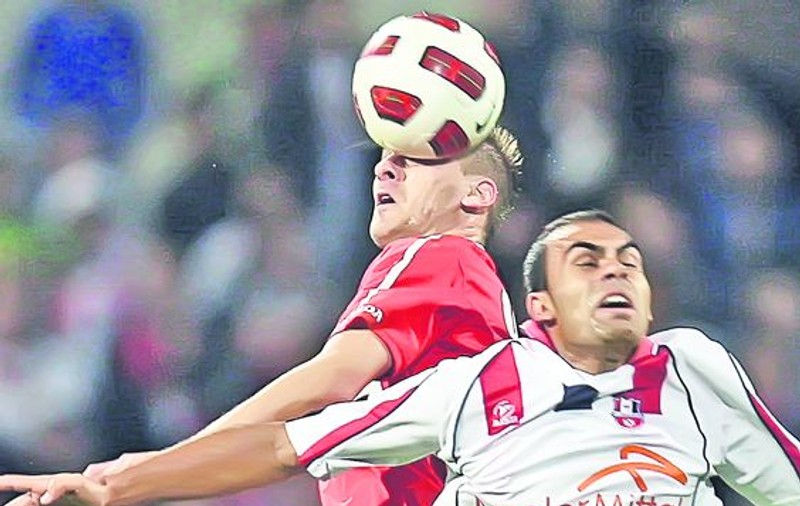 Oţelul a învins Sportul (1-0), prin voleul de zile mari al lui Marius Pena