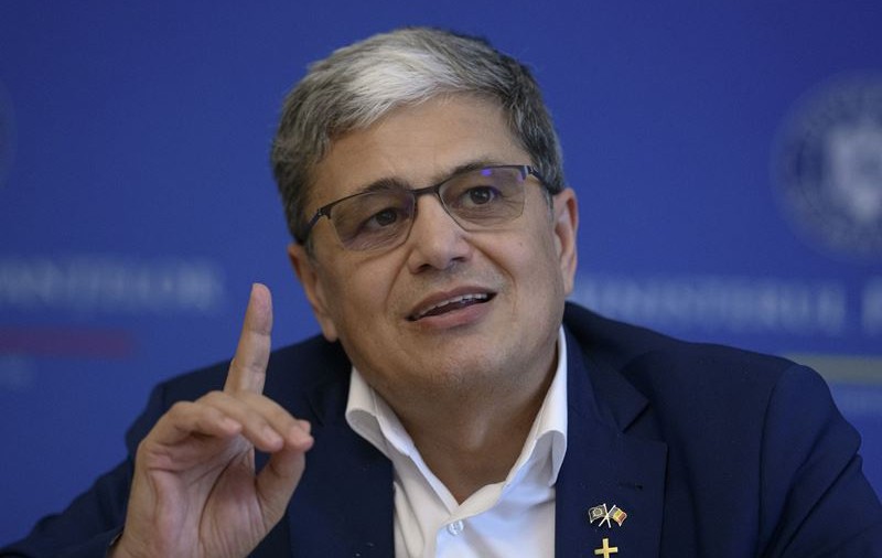 De ce implementarea sistemului de facturare electronică e-Factura e un eșec? Statul l-a cârpit și l-a testat pe banii mediului de afaceri