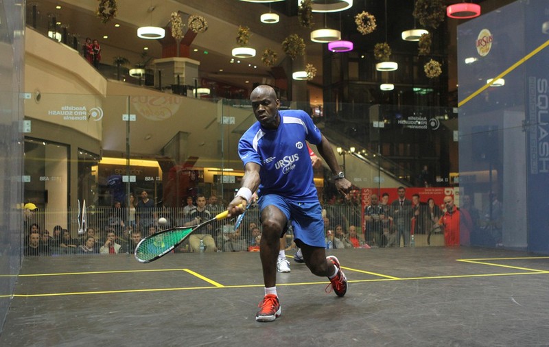 Avem antrenor străin, pe gratis, la națională! Totul despre squash și lumea lui aparent exclusivistă