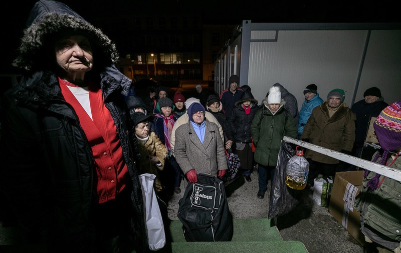 Centrele pentru persoanele fără adăpost din București, deschise permanent în timpul crizei de coronavirus