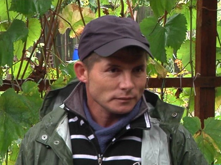 Bărbatul a fost chemat de urgență s-o salveze pe fetiță