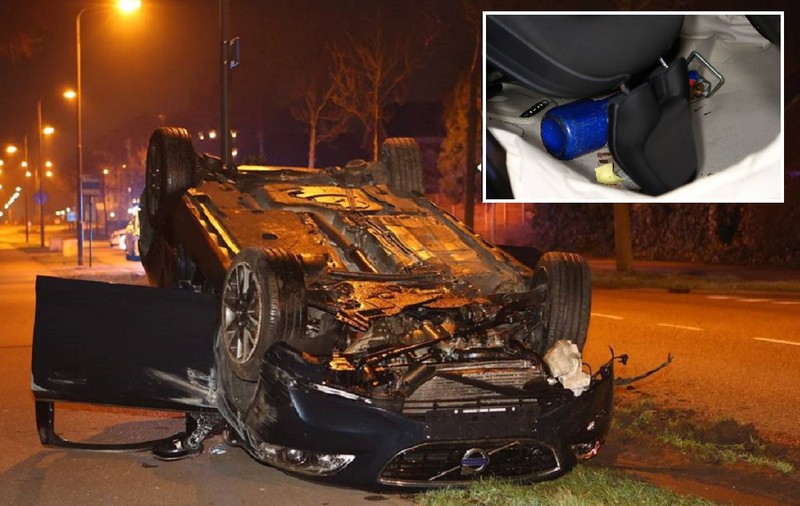 Un Volvo nou-nouț, cumpărat de o zi, distrus complet de șoferul care avea în mașină „gaz de râs”, în Olanda
