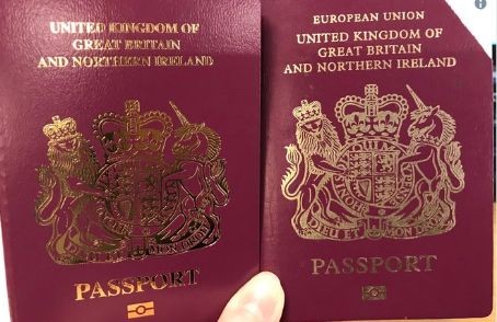 Pașapoartele britanice sunt emise fără ”Uniunea Europeană” pe copertă, chiar dacă Brexitul nu a avut loc